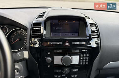 Минивэн Opel Zafira 2010 в 
