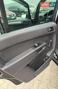Мінівен Opel Zafira 2009 в 