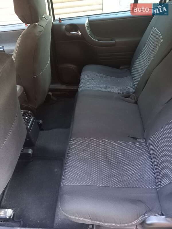 Минивэн Opel Zafira 2005 в Львове