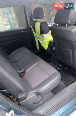 Минивэн Opel Zafira 2007 в 