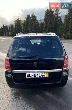 Минивэн Opel Zafira 2006 в 