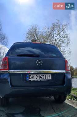 Мінівен Opel Zafira 2009 в 