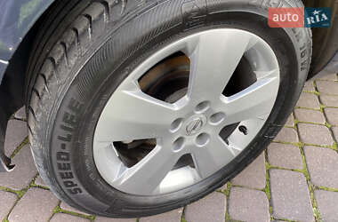 Минивэн Opel Zafira 2010 в 