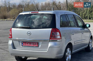 Мінівен Opel Zafira 2011 в 