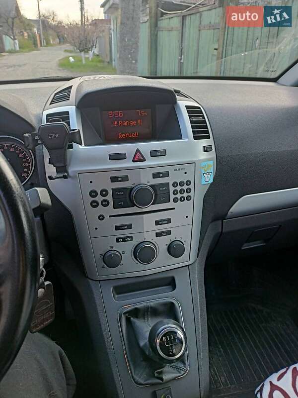 Мінівен Opel Zafira 2009 в Дніпрі