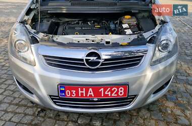 Минивэн Opel Zafira 2009 в 