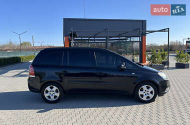 Минивэн Opel Zafira 2006 в 