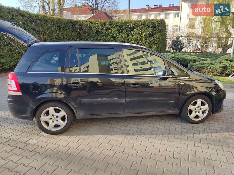 Мінівен Opel Zafira 2008 в Львові