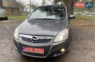 Мінівен Opel Zafira 2011 в 
