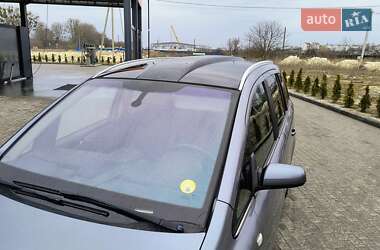 Минивэн Opel Zafira 2008 в 