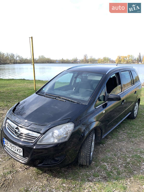 Мінівен Opel Zafira 2008 в Вінниці