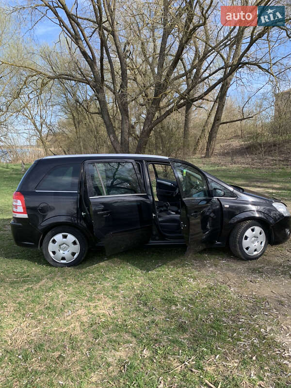 Мінівен Opel Zafira 2008 в Вінниці