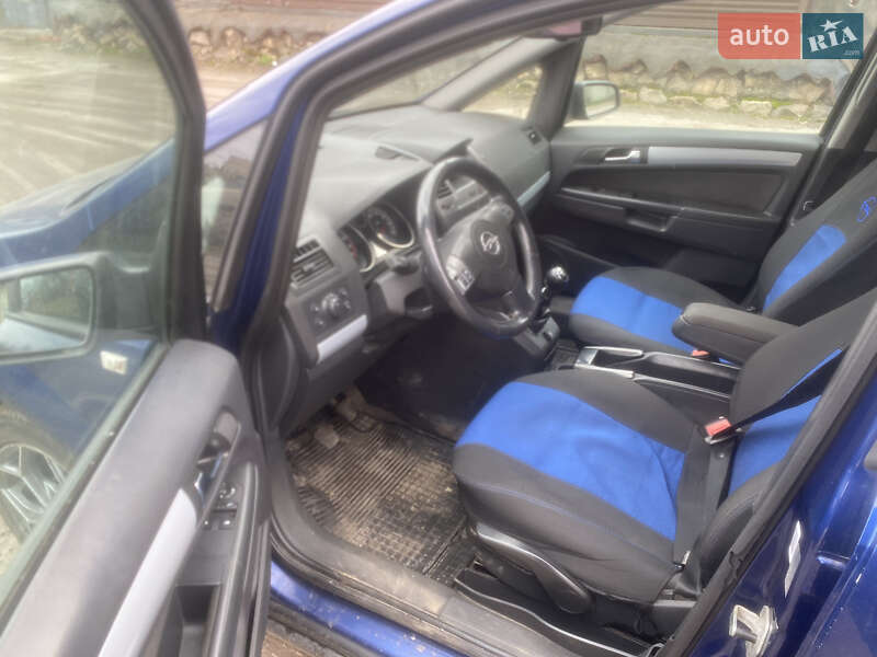 Мінівен Opel Zafira 2007 в Харкові