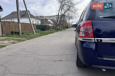 Минивэн Opel Zafira 2013 в 