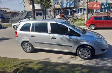 Минивэн Opel Zafira 2009 в 