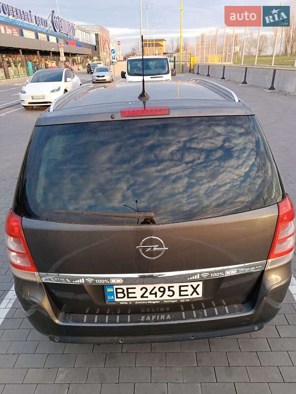 Минивэн Opel Zafira 2011 в Первомайске фото 2 Минивэн Opel Zafira 2011 в Первомайске