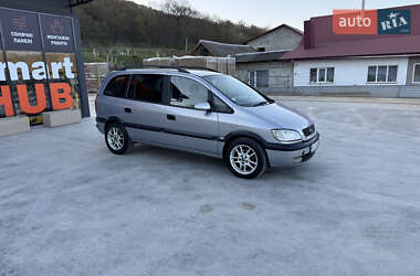 Минивэн Opel Zafira 2000 в 