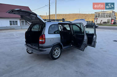Минивэн Opel Zafira 2000 в 