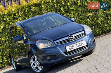 Мінівен Opel Zafira 2011 в 