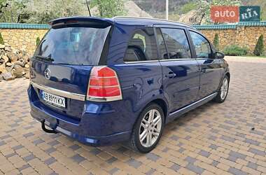 Минивэн Opel Zafira 2007 в 