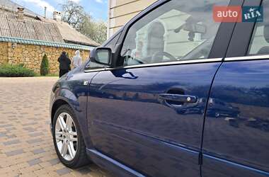 Минивэн Opel Zafira 2007 в 