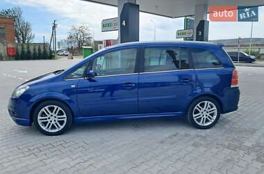 Минивэн Opel Zafira 2007 в 