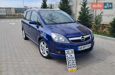 Минивэн Opel Zafira 2007 в 
