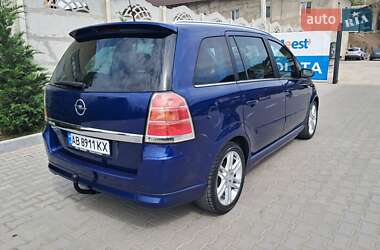 Минивэн Opel Zafira 2007 в 