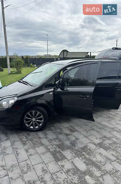 Opel Zafira 2011 Opel Zafira 2011