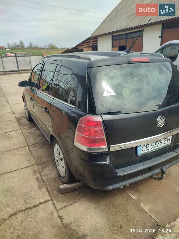 Минивэн Opel Zafira 2005 в Глыбокой