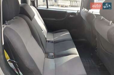 Минивэн Opel Zafira 2004 в 