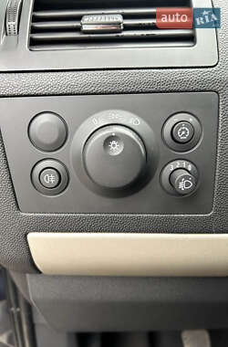 Минивэн Opel Zafira 2008 в 