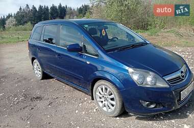 Минивэн Opel Zafira 2011 в 