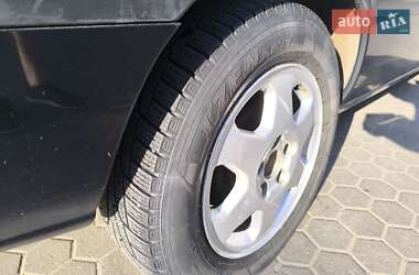 Минивэн Opel Zafira 2002 в 