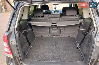 Мінівен Opel Zafira 2009 в 