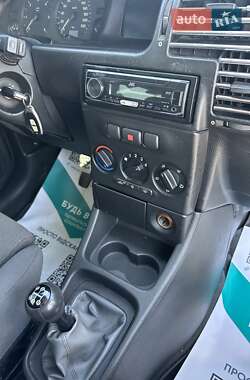 Минивэн Opel Zafira 2002 в 