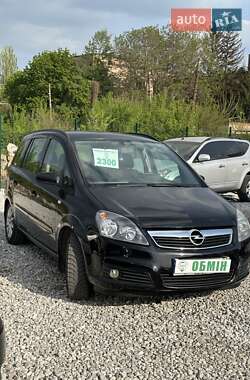 Минивэн Opel Zafira 2007 в 