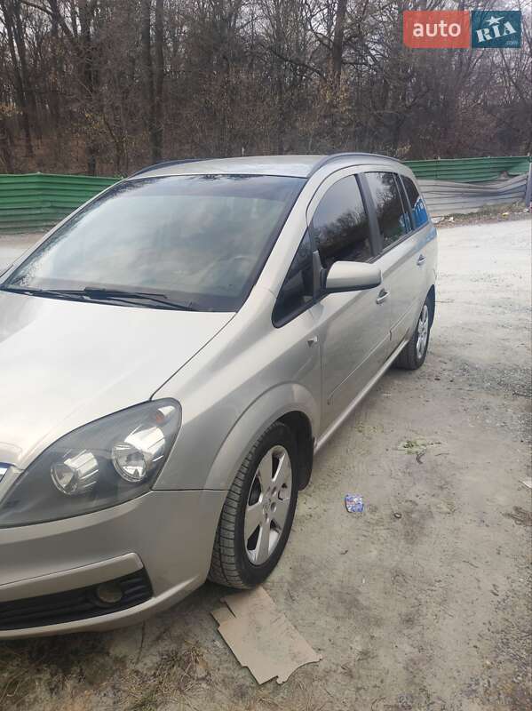 Opel Zafira 2006