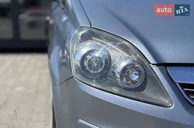 Мінівен Opel Zafira 2006 в 