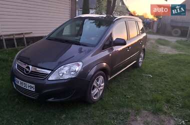 Минивэн Opel Zafira 2010 в 