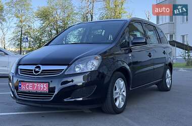 Opel Zafira 2010 Opel Zafira 2010
