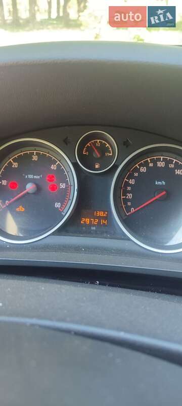 Мінівен Opel Zafira 2010 в Старокостянтинові