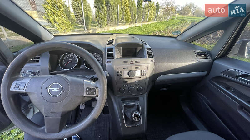 Мінівен Opel Zafira 2007 в Самборі