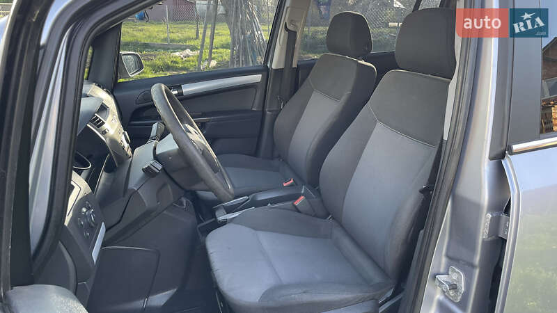 Мінівен Opel Zafira 2007 в Самборі