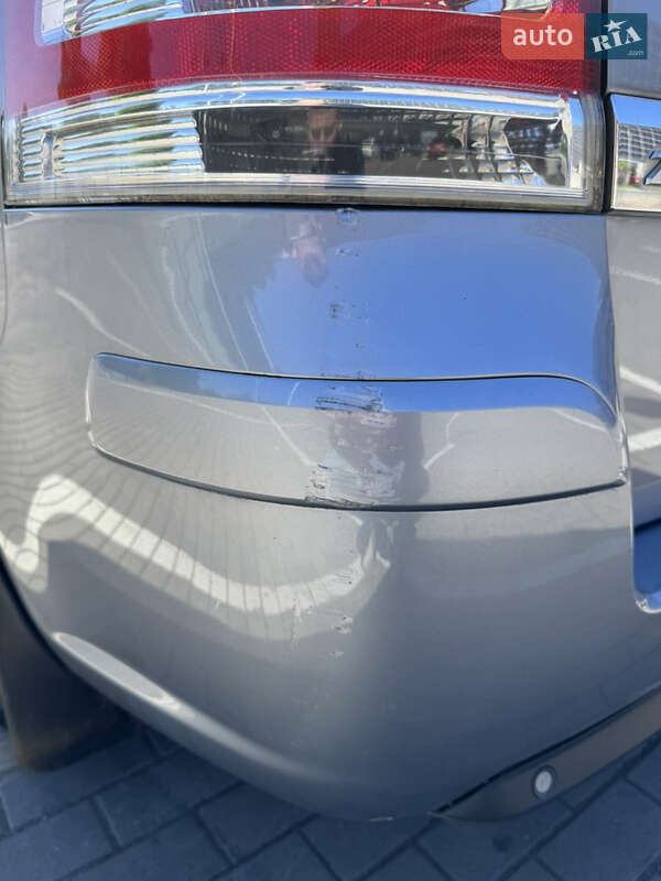 Мінівен Opel Zafira 2010 в Луцьку