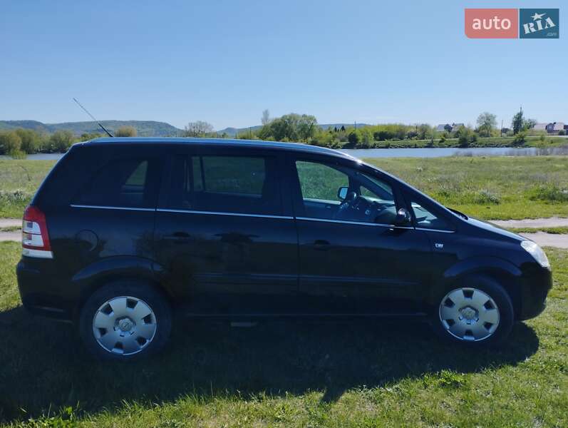 Минивэн Opel Zafira 2012 в Кременце фото 12 Минивэн Opel Zafira 2012 в Кременце