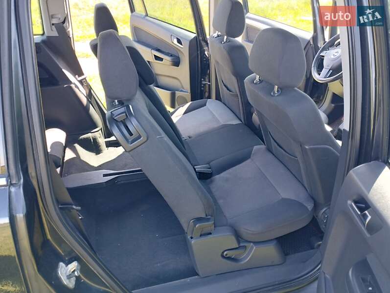 Минивэн Opel Zafira 2012 в Кременце фото 33 Минивэн Opel Zafira 2012 в Кременце