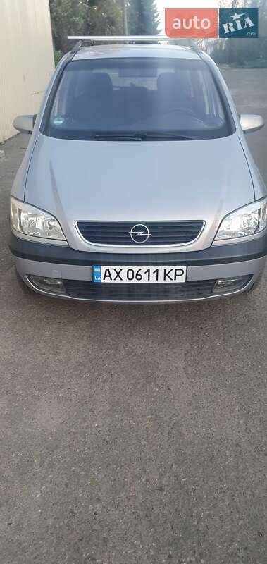 Opel Zafira 2001