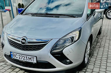 Мінівен Opel Zafira 2016 в 