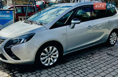 Мінівен Opel Zafira 2016 в 